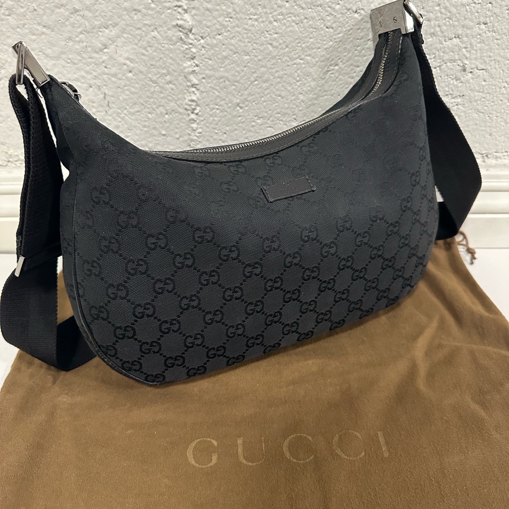 Classic Gucci GG Canvas Monogram Round Messenger Bag